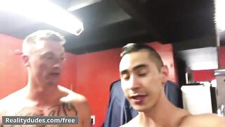 Real Dudes - Dudes In Public 8 Gym - Trailer preview