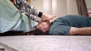 Worship My Feet 1023