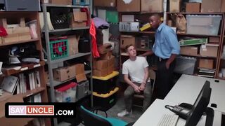 Britain Wesbury Is Suspected In Shoplifting And Gets A Strip