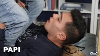 PAPI - Damian Night Still Studies When He Gets His Mouth Fucked By His Roommate Drake Von