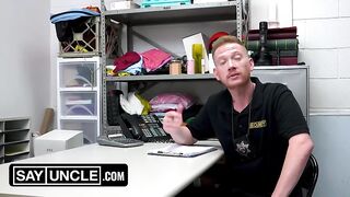 Straight Security Gaurd Tries Brody Kayman’s Monster Cock ~ Twink Vs. Big Dick