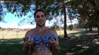 Men Two Park Hunks Meet Up For Some Interracial Sexy Time