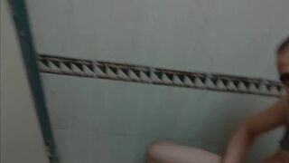 WC cruising shopping center