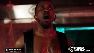 Cumslut Spitroasted By 2 Big Cocks