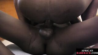 Skinny Nubian rides unsaddled dong after giving head