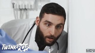 Twink - Benjamin Blue Cums As Clark Delgaty Pounds Him In Hot, Then Gets Cum In His Mouth