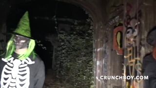 Amazing porn fuck bareback in the night in HALLOWEEN during