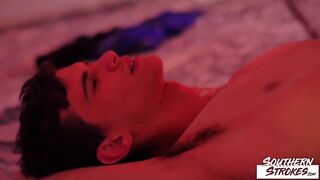 Strokes Twinks Justin Cross And Bar Addison Bareback