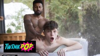 Twink - Braxton Cruz Gets A Handjob In The Hot Tub, Then Fucks A Twink In Doggystyle