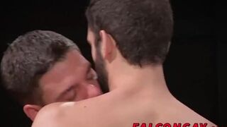 Deepthroat and deep anal show for deep pleasure