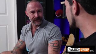 Sexy - Musclebear Montreal Barebacks His Hairy Twink Stepson Good