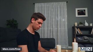 Hunk Dude Alex Mecum Raw Fuck Michael Delrays Ass On Couch