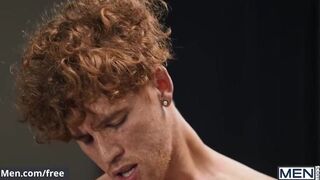 Men - Felix Fox Loves Having His Hole Filled With Chris White & Deacon's Huge Cocks