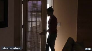 Men - Ashton McKay Fucks his stepbrother Brandon Evans