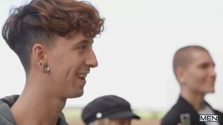 Wide Country Hole / MEN / Alex Mecum, Trent King