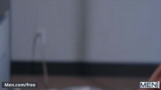 Men - Bubble butt gets stretched Beaux Banks William Seed