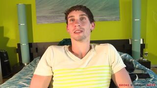 Straight Bros Suck & Jerk In Shower