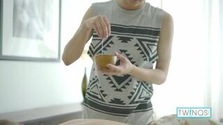 Sexy Masseur Twink Xander Dicked By His Horny Client James!