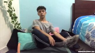 Latin Boy Juan Delgado Jacking Off