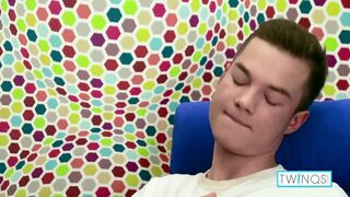 Slender Twink Ethan O Jerks Off While Fingering His Butt!