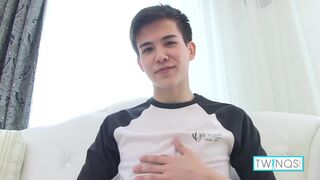 Asian Teen Xander Shows His Tight Asshole While Jacking Off!