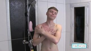 Cute Blonde James T Masturbates And Fingers His Tight Butt!