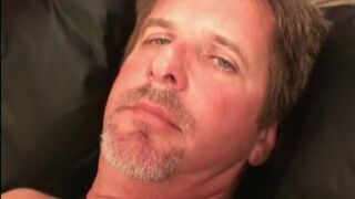 Mature Amateur Robert Beats Off