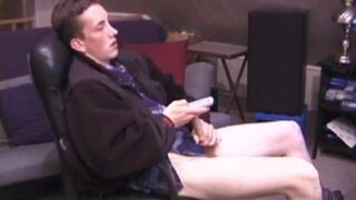 Amateur Derek Strokes His Meat