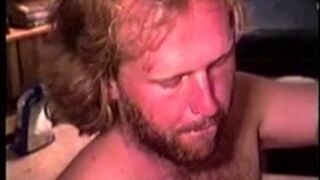 Poor ex convict is getting cocksucked