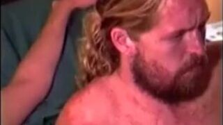 Poor ex convict is getting cocksucked