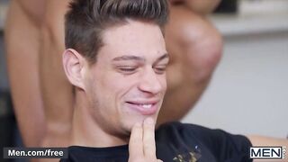 Pick Up Artist Michael Del Ray Eats Straight Guys Nate