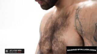 Hot Pilot Random Bathroom Hook-up wt Sexy Businessman