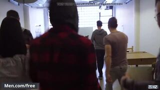 Stunning teacher gets horny in class room seduce students