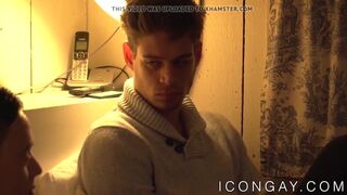 Muscle stud Tobias hammered by gorgeous Michael Delray