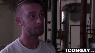 Muscular dudes Roman Todd and Billie having some great time