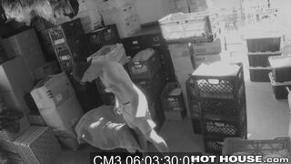 Boss Arad Winwin Barebacks Shredded Employee - Hot