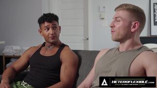 Hot - Str8 Enlisted Military Kenzo Alvarez & Matthew Ellis Learn To Jerk Off Between Boys