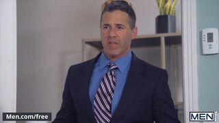 Mencom - Daddy Dean Phoenix gives Michael DekRay the cock that desires