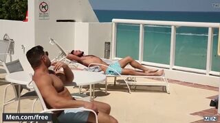 Blaze Burton Get A Huge Surprise Box And Damien Stone Was