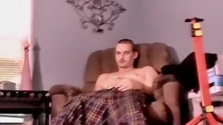 Service gets his big pecker pleasures by horny twink