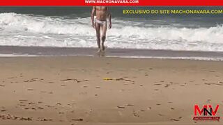 A STRAIGHT GUAY THAT HAS GOT A BIG DICK DECIDE TO GO TO THE BEACH AND OUT DOORS HAS A NICE FUCKING