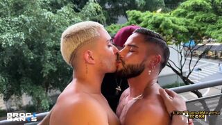 Uncut Monster Gay ANAL punding Muscle Stud Brock Banks Jao Lucas Public