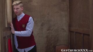 Religious twink barebacked after giving daddy wet blowjob