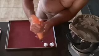 Cicci77 prepares the meringues, but first makes Pedro cum again to increase the amount of sperm in the meringues